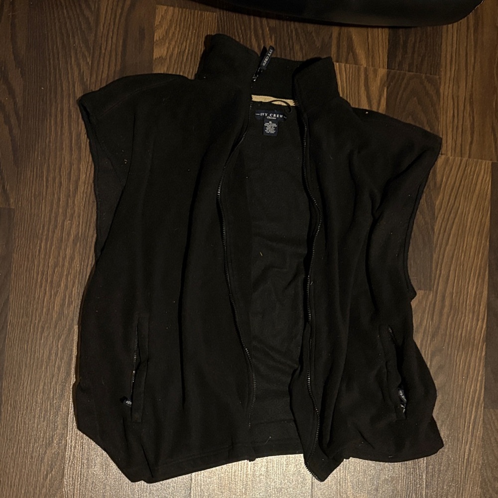 Crown & Ivy Black Vest